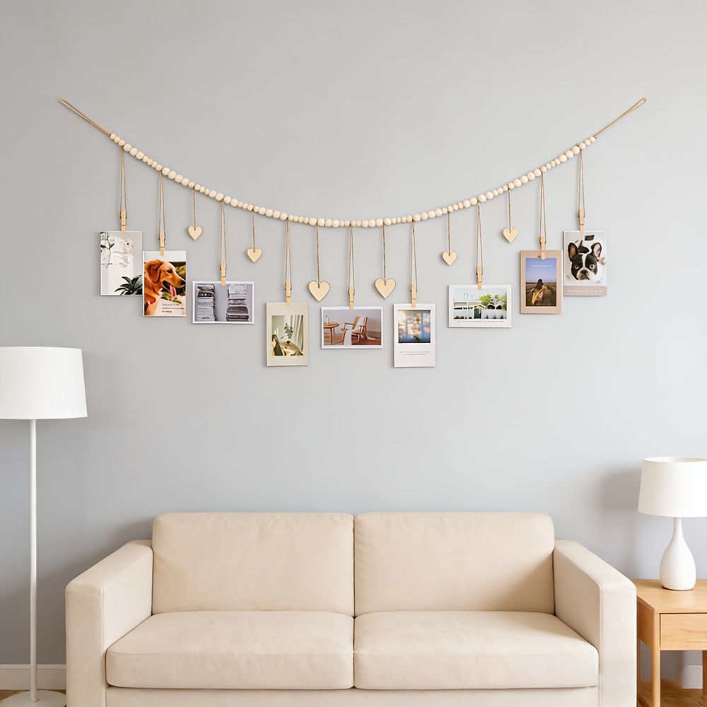 Hanging Photo Display Wall Dec - Engraved Wood Frame のレビューと価格