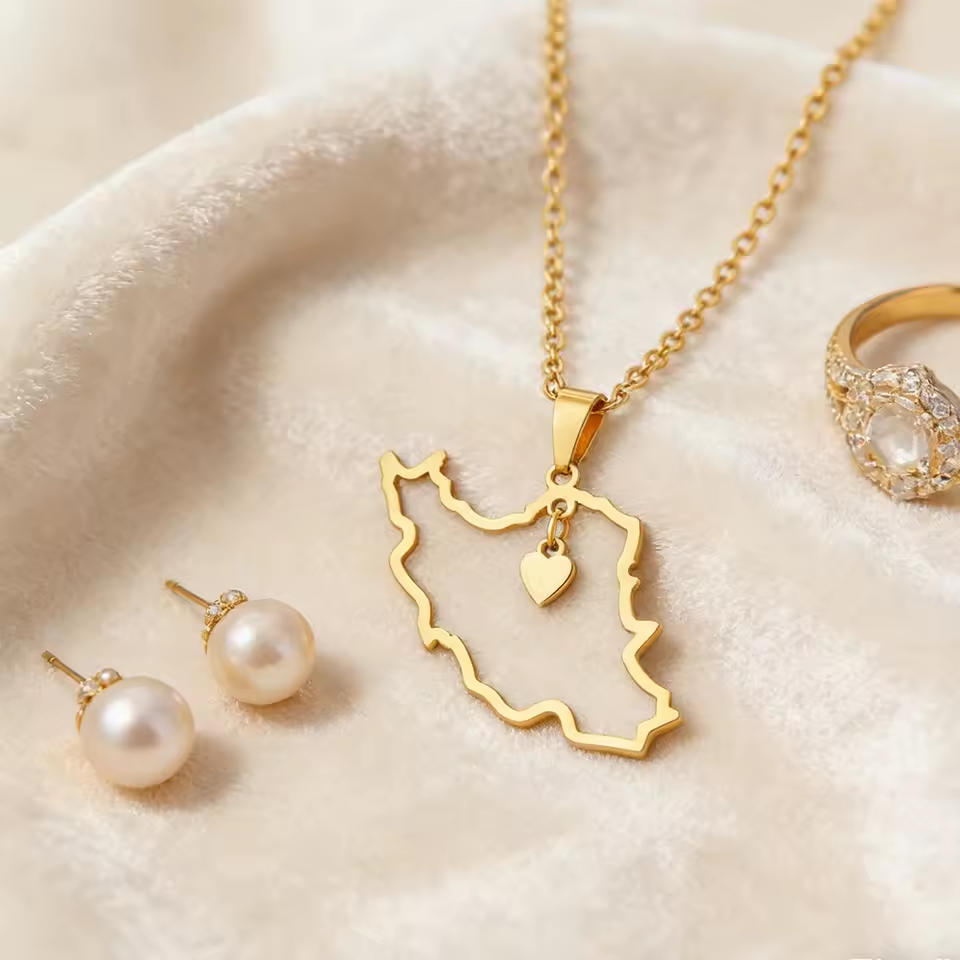 Lucktune Iran Map Pendant Neck - Custom Star Map のレビューと価格