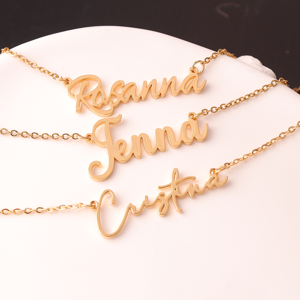 Custom Name Necklace for Women - Birth Flower Necklace のレビューと価格
