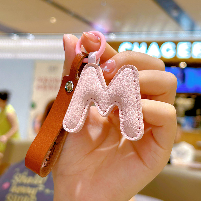 Creative PU Leather 26 Letter  - Monogram Keychain Leather のレビューと価格
