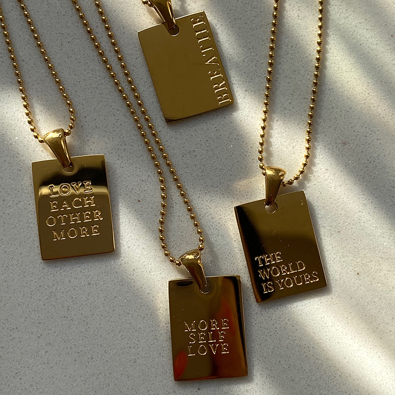 E.B.belle Stylish Hip Hop Pers - Birth Flower Necklace のレビューと価格