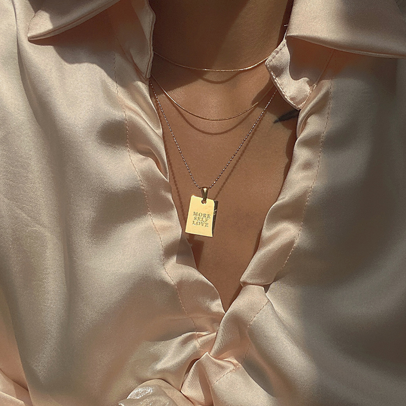 E.B.belle Stylish Hip Hop Pers - Birth Flower Necklace のレビューと価格