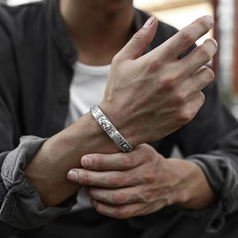 Classic Retro Chinese Mytholog - Coordinates Bracelet のレビューと価格